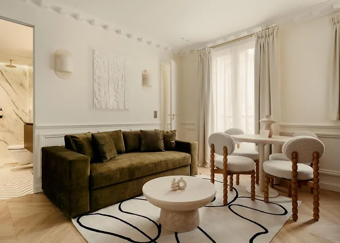 Léon Hôtel Paris